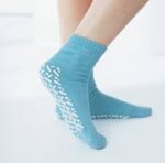 MDT211218LI Medline Gripper Safety Socks Large (Blue)